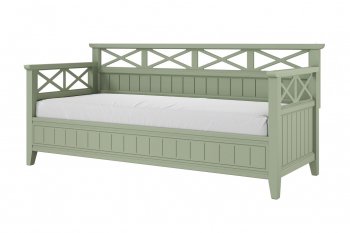 Кровать из массива Амелия зеленый самшит (БМ) в Асбесте - asbest.mebel-e96.ru